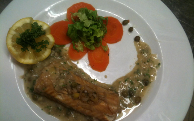 Roussette sauce aux câpres