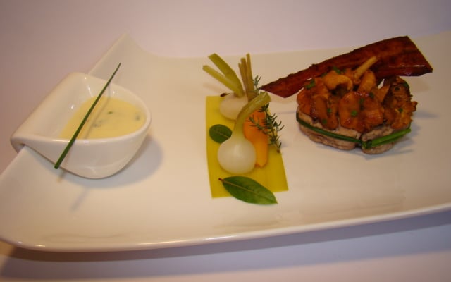 Grenadin de veau, petits légumes et girolles ... comme une blanquette
