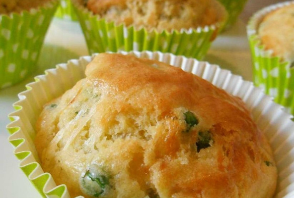 Cakes aux petits pois & comté