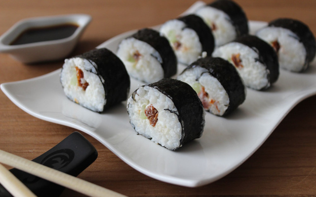 Makis concombre chèvre tomates séchées