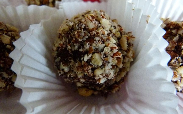 Bouchées au chocolat... façon Ferrero Rocher !