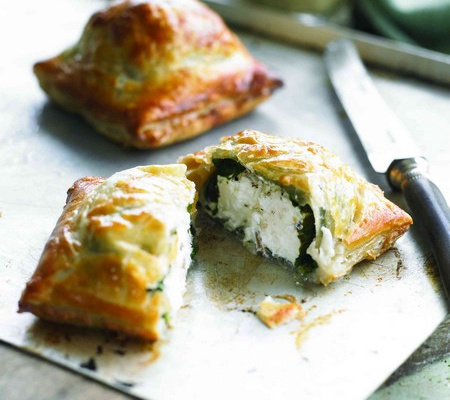 Pithiviers de chèvre frais à l'aillade