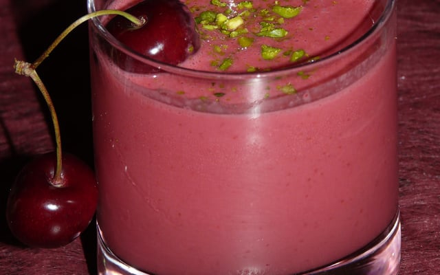 Lassi cerises cardamome