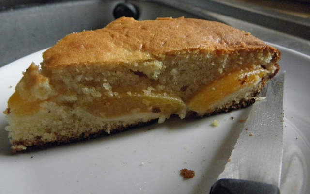 Gâteau aux abricots et à l'amande
