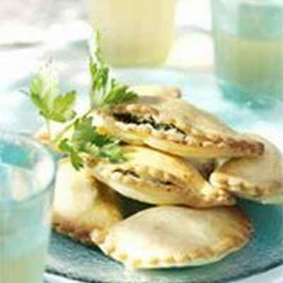 Chaussons aux olives et au chorizo