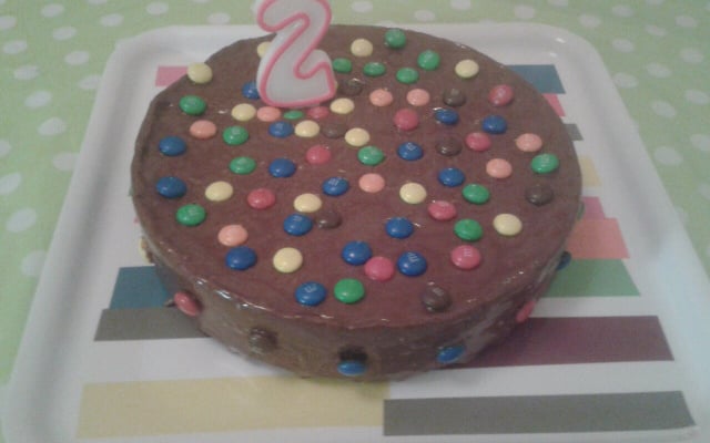 Gâteau d'anniversaire au chocolat facile