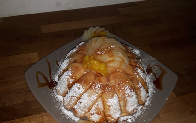 Charlotte aux poires