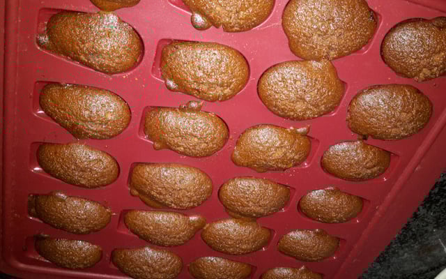 Madeleines tendrement chocolat aux zestes de citron caramélisés