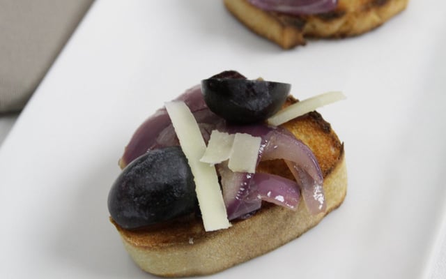 Tartines apéro aux raisins