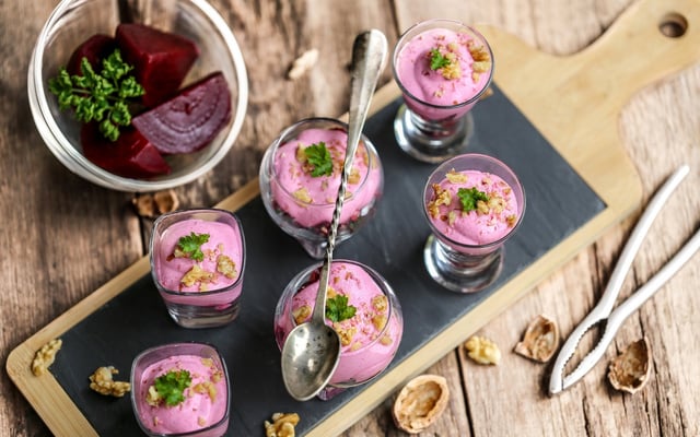 Soupe rose de betterave au kiri