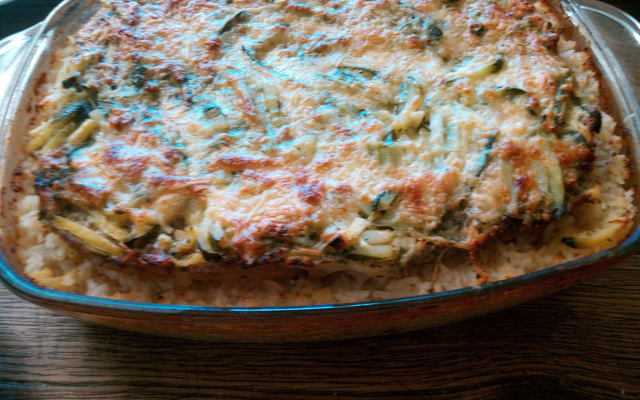 Gratin de courgettes au riz et à la farce