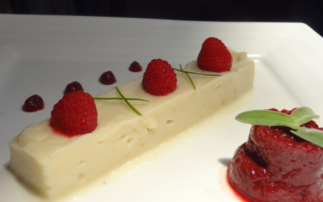 Duo de purées celeri et betteraves framboisées