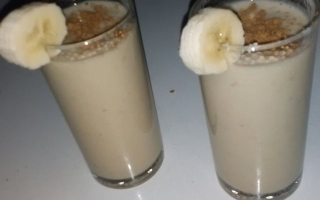 Milk shake à la banane et à la vanille
