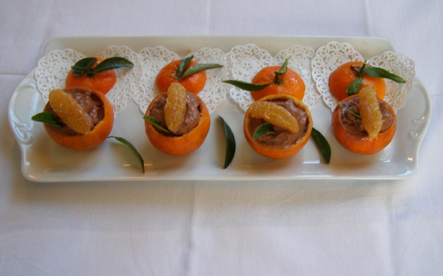 Coques de mandarines et mousse de chocolat