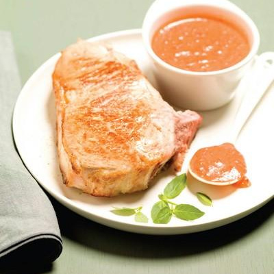 Côte de veau con crema di peperoni