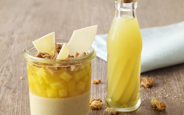 Crème brûlée vanille, gelée d'ananas