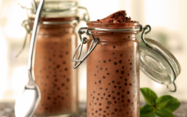 Mousse au chocolat perlée