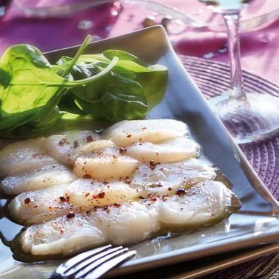 Carpaccio de Saint-Jacques à l'Huile d'olive bio saveur truffe