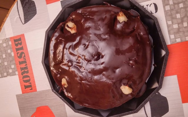 Gâteau au chocolat et poires