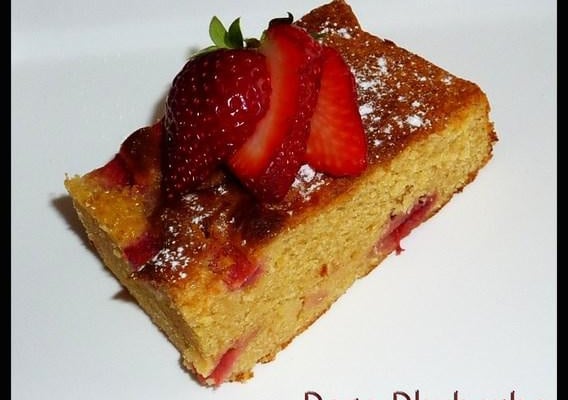Strawberry cake