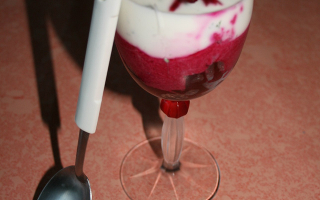 Velouté froid de betterave au chèvre