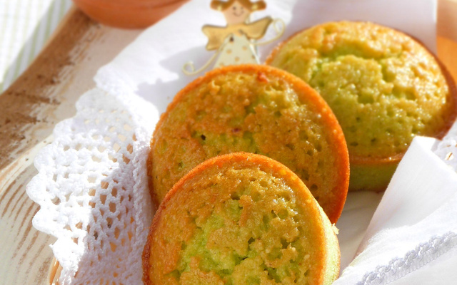 Financiers à la pistache