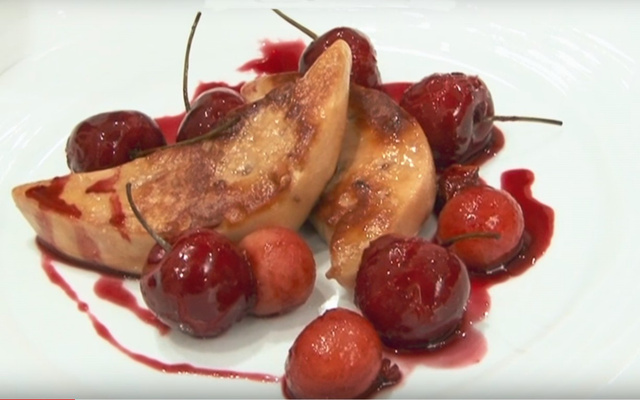 Foie gras poêlé et sa sauce au vin Californien