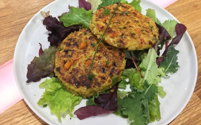 Galettes de quinoa carottes et poireaux au curcuma