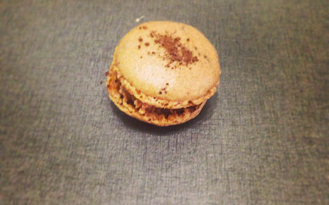Macarons chocolat / foie gras