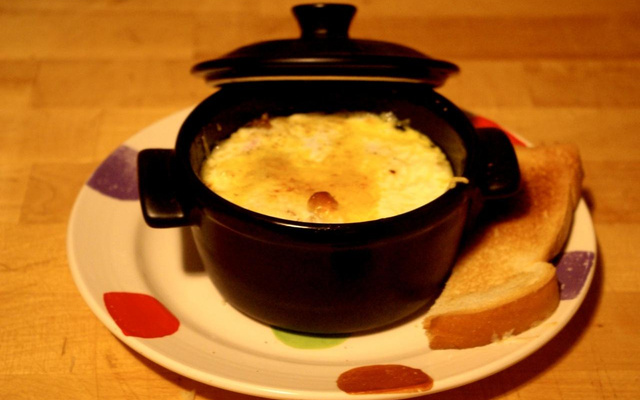 Œufs au bacon en cocottes