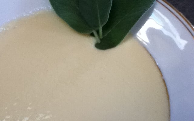 La crème anglaise à la sauge