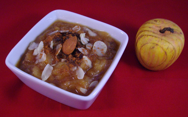 Compote pomme pruneaux et cannelle