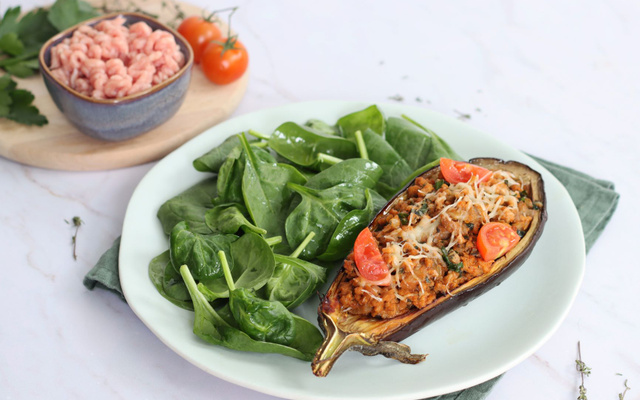 Aubergine farcie au haché de veau et aux herbes