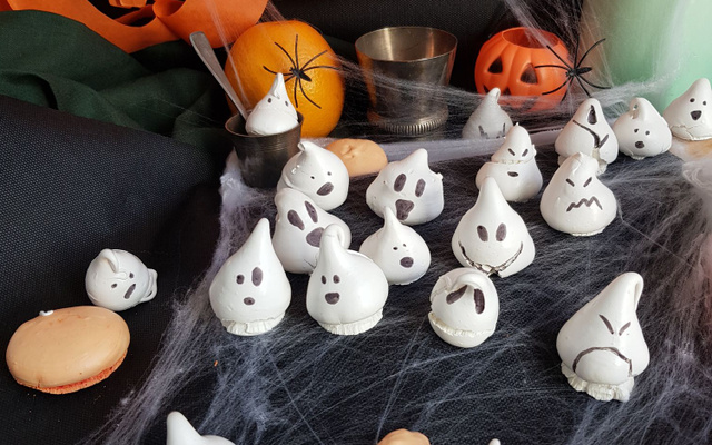 Meringues fantômes spécial Halloween