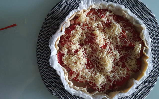 Tarte tomates/thon et vache qui rit