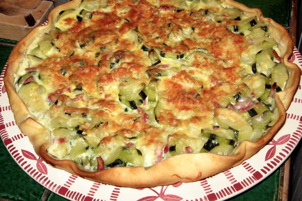 Tarte aux courgettes et lardons