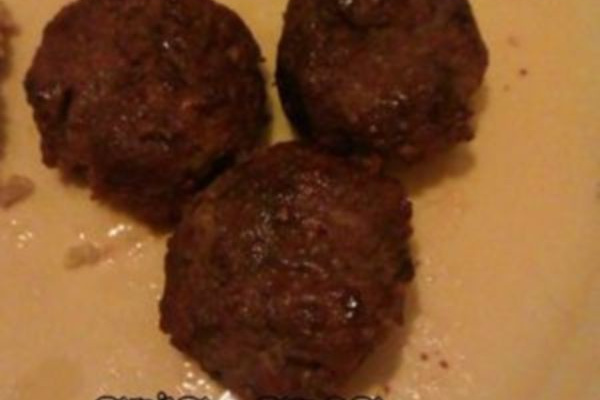 Boulettes de bœuf parfumées aux oignons blancs
