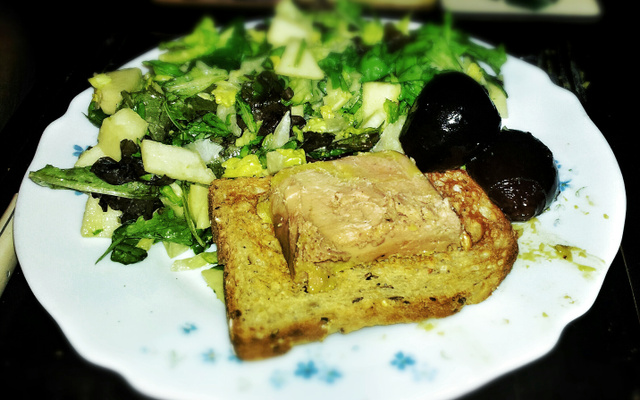 Terrine de foie gras mi-cuit au Muscat, Armagnac et figues