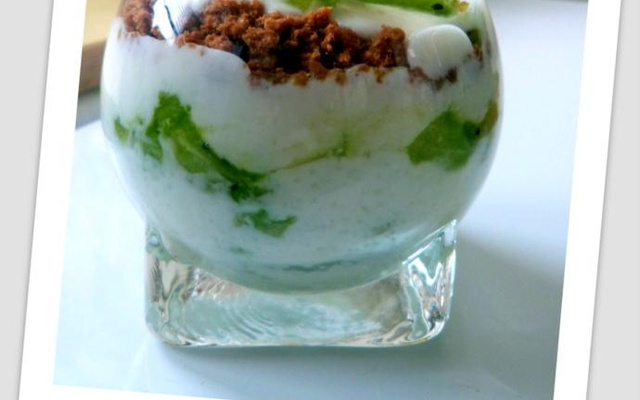 Verrine kiwi spéculoos
