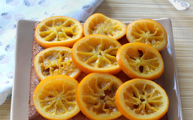 Gâteau à l'orange amandes et pointes d'épices