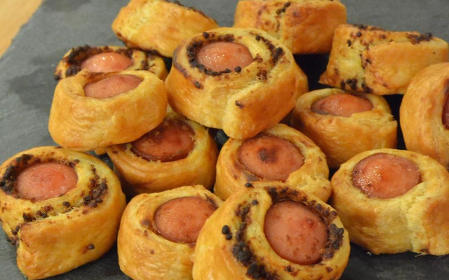 Feuilletés aux saucisses