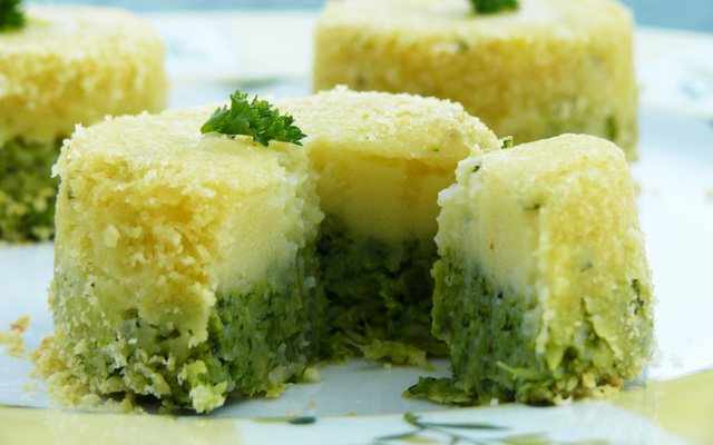 Soufflés de brocolis et pommes de terre