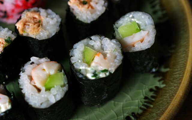 Maki "3C" : Concombre, Crevette et Cream-cheese