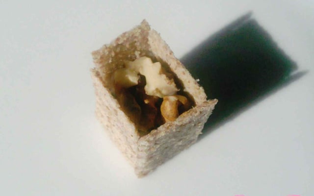 Le roquefort dans son écrin, vous coupera une petite faim!