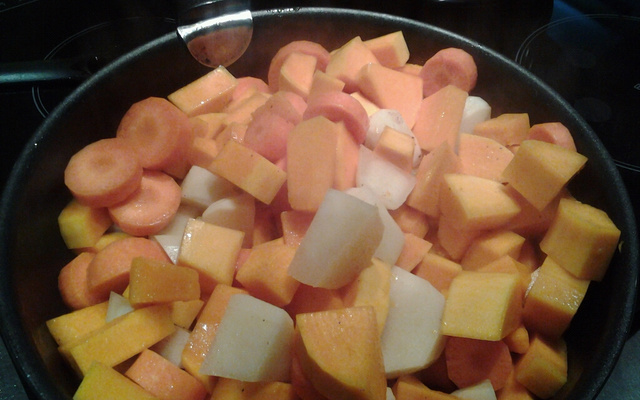 Soupe courge butternut - pate de curry rouge