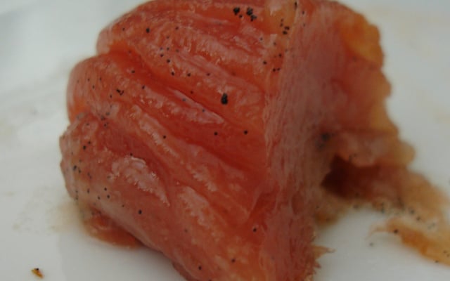 Cocotte de poires confites à la vanille