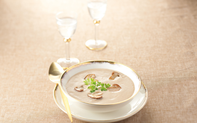 Velouté de châtaignes aux champignons des bois