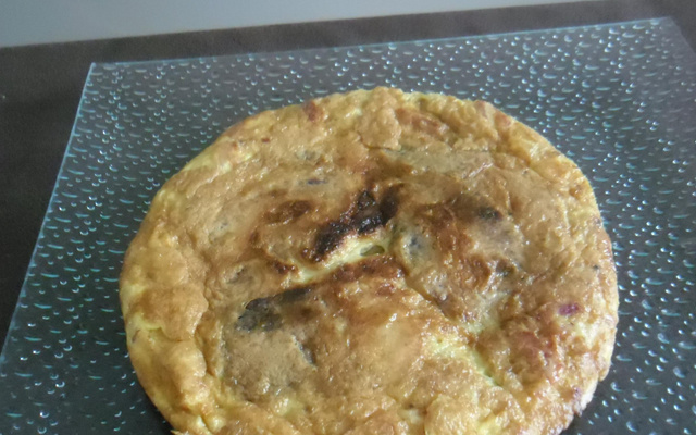 Torilla espagnole aux pommes de terre et trio de poivrons