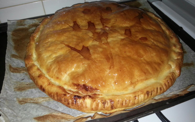 Galette, frangipane aux noisettes et à la crème catalane