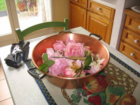 Confiture de pétales de rose